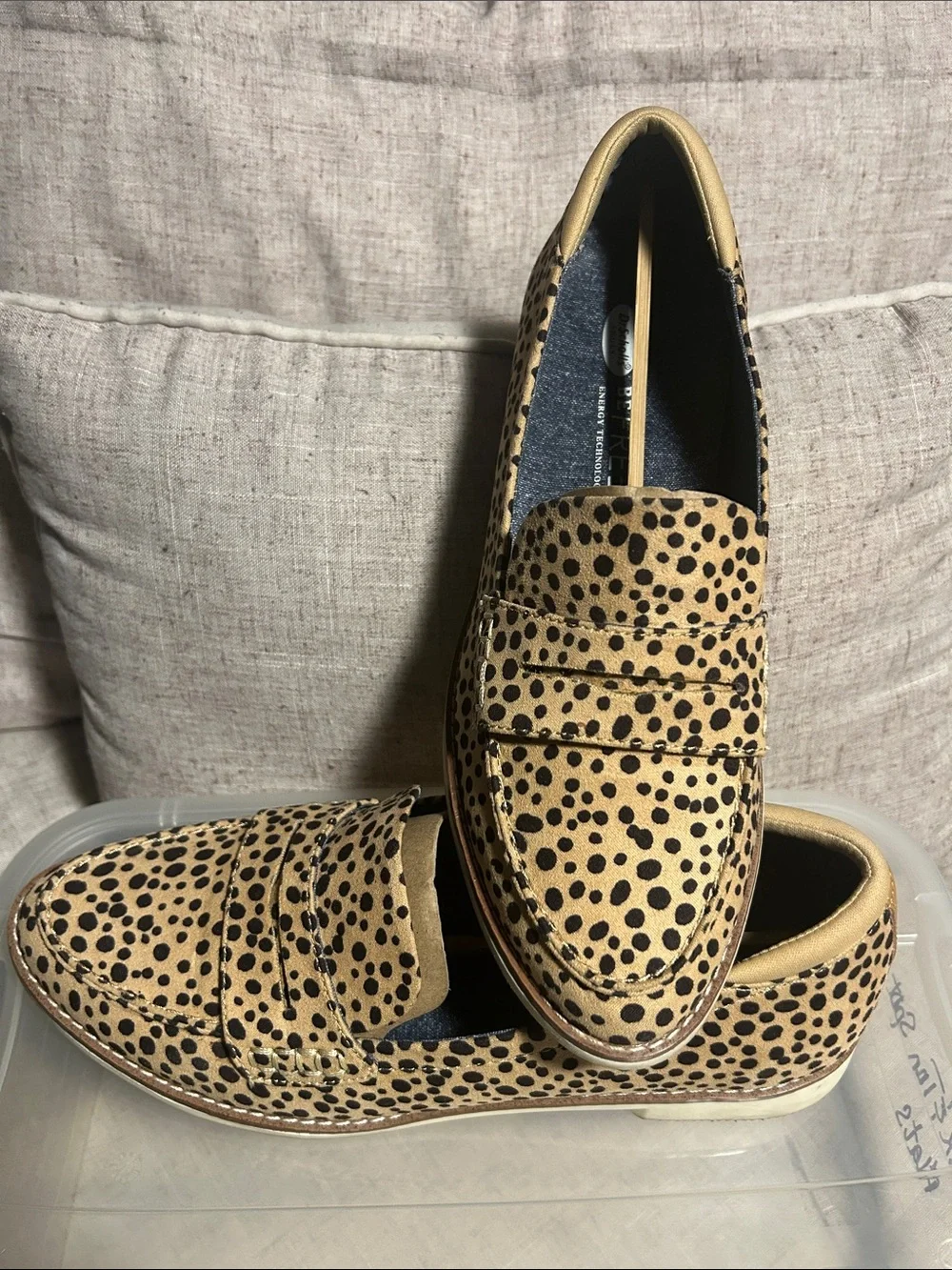 Dr. Scholl's Tan and Black Cheetah Print Loafers